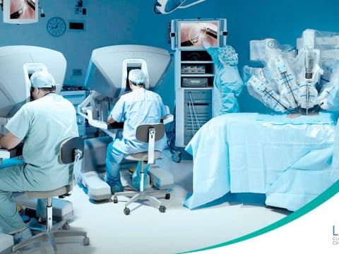 cirurgiões utilizando robô para cirurgias gástricas Dr. Luiz Gustavo Oliveira cirurgião bariátrico
