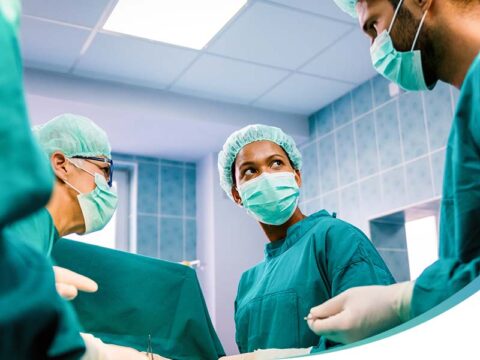 Sala de cirurgia - site Dr. Luiz Gustavo Oliveira cirurgião geral